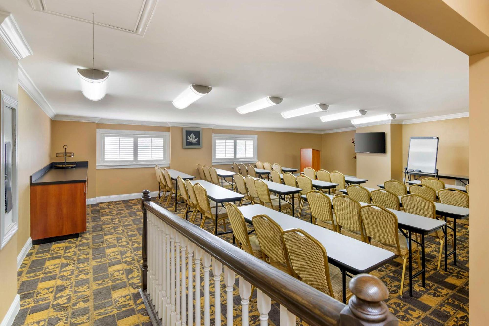 Best Western Plus Kingsland Esterno foto