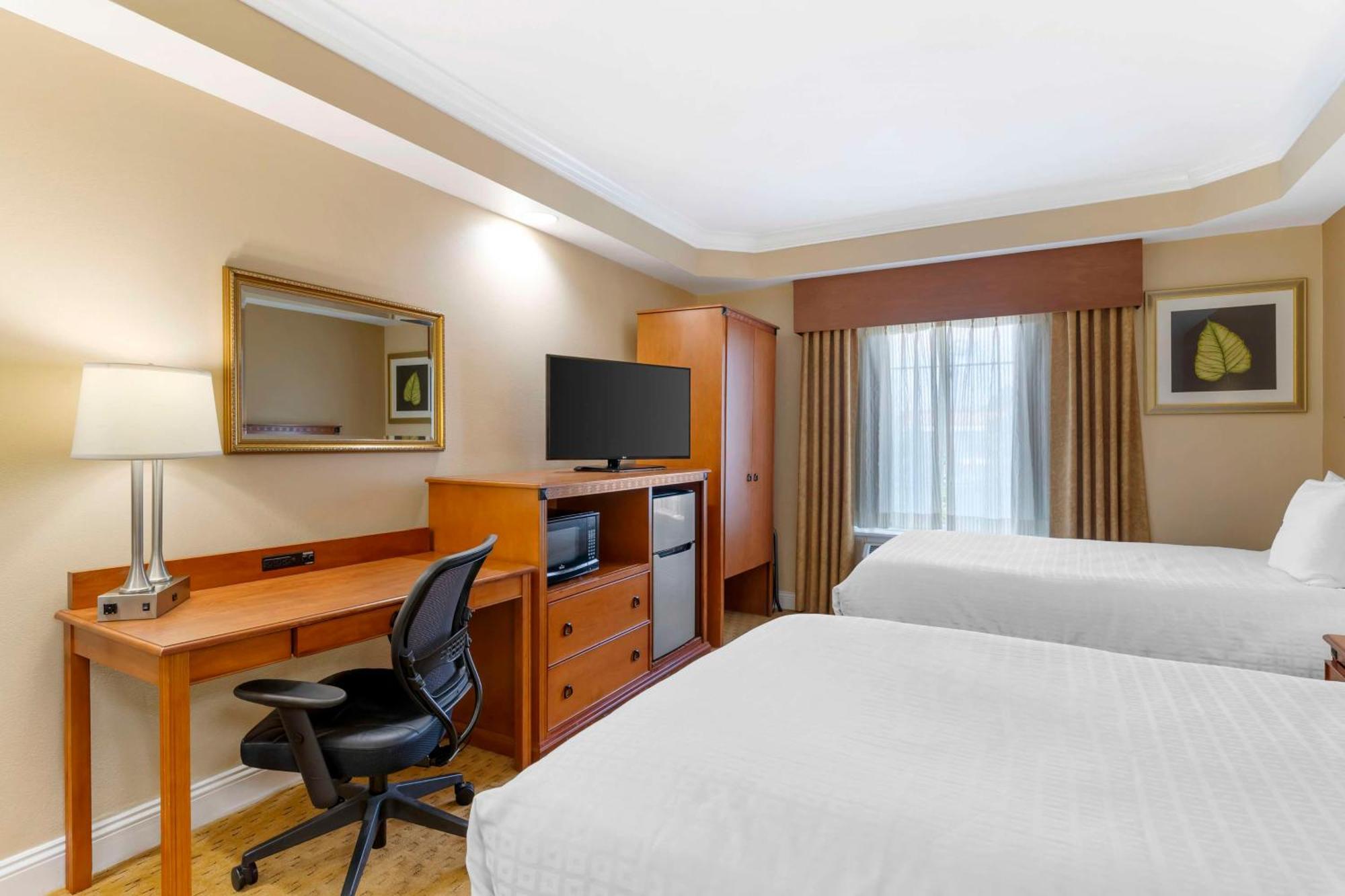 Best Western Plus Kingsland Esterno foto